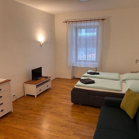 Apartments Karlin プラハ エクステリア 写真