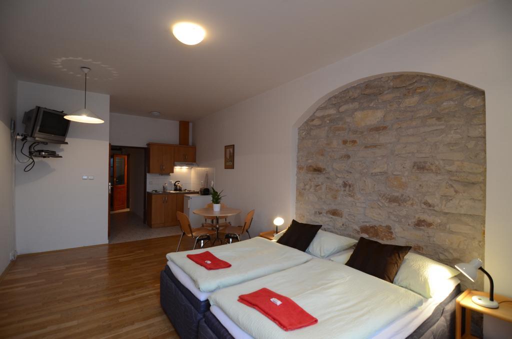 Apartments Karlin プラハ 部屋 写真