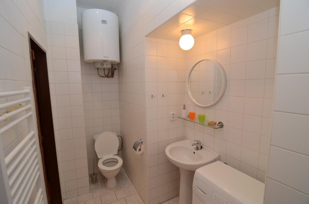 Apartments Karlin プラハ 部屋 写真