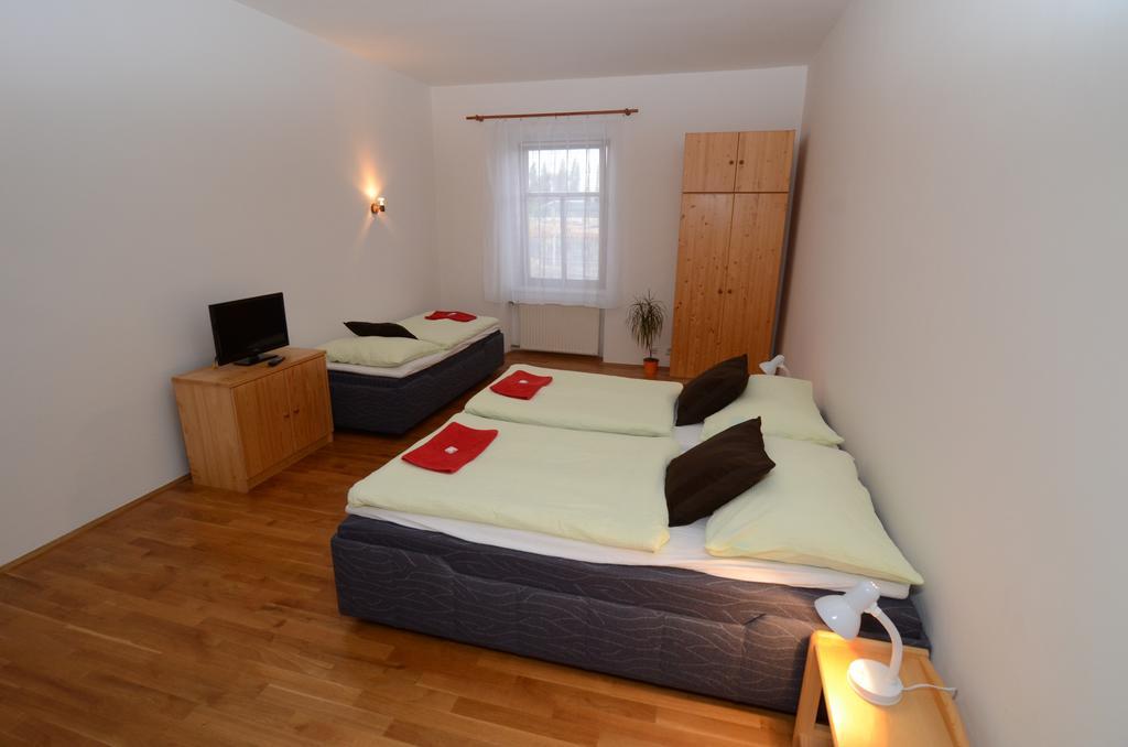 Apartments Karlin プラハ 部屋 写真