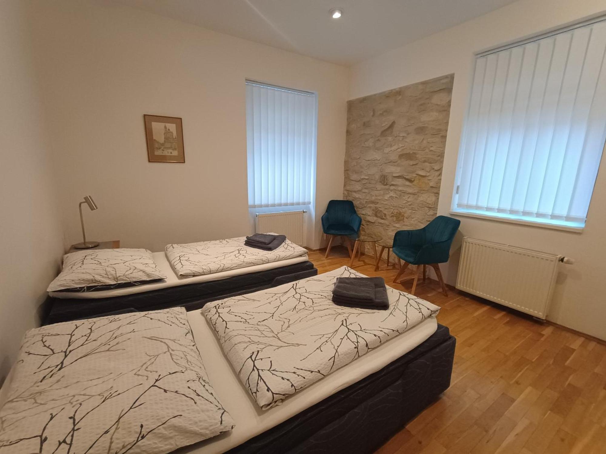Apartments Karlin プラハ エクステリア 写真