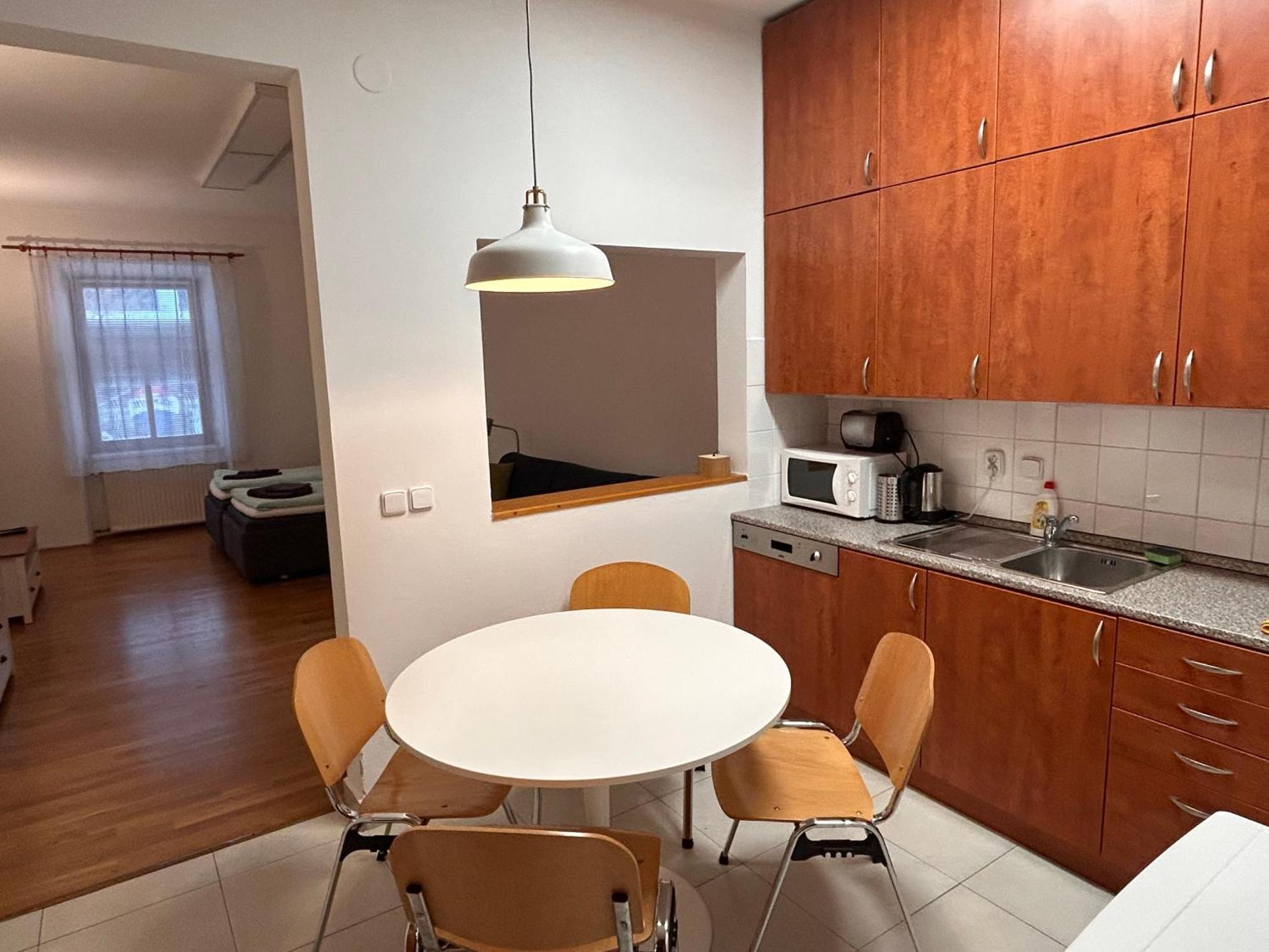 Apartments Karlin プラハ エクステリア 写真
